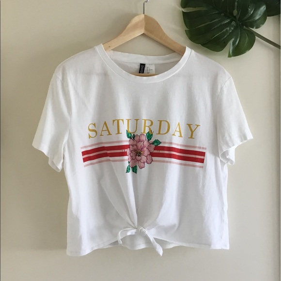 🍒2/$20🍒 H&M | Cute Tie-Front Cropped Top
